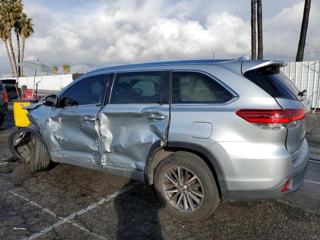 Photo 2 from auction – 2017 TOYOTA HIGHLANDER with VIN 5TDKZRFH8HS508158