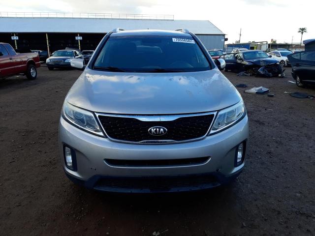 Photo 5 from auction – 2015 KIA SORENTO LX with VIN 5XYKT3A60FG558616