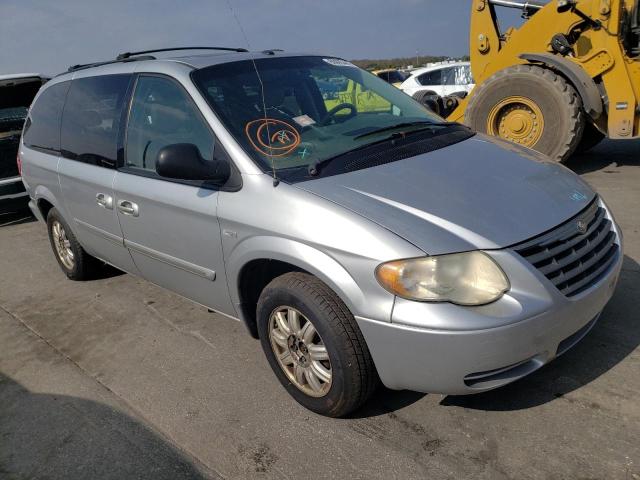 Photo 4 from auction – 2007 CHRYSLER TOWN & COU with VIN 2A4GP54L77R152783