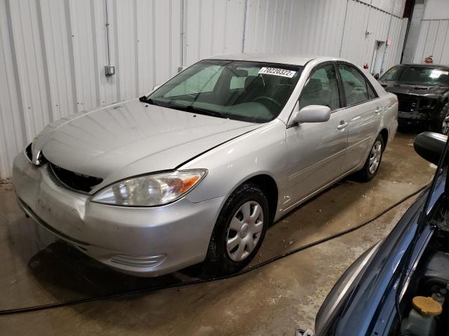 TOYOTA CAMRY LE 2004 with VIN 4T1BE32K34U863668 - Photo from auction