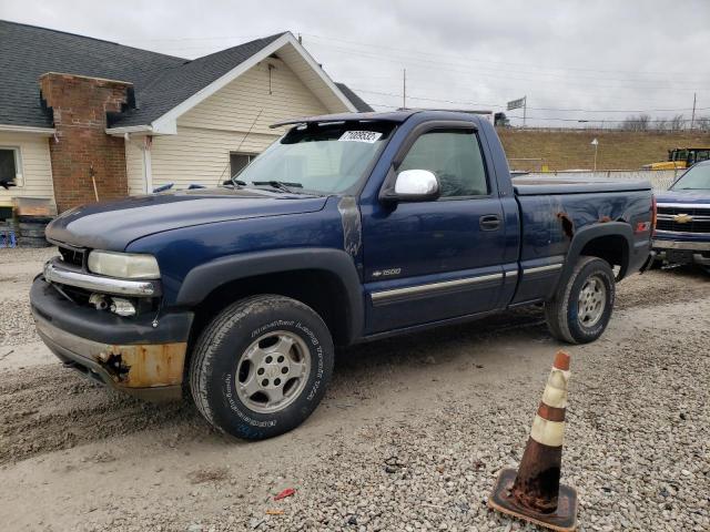 CHEVROLET SILVERADO 2000 with VIN 1GCEK14T8YZ284091 - Photo from auction