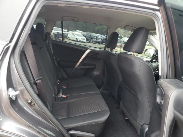 Photo 11 from auction – 2018 TOYOTA RAV4 LE with VIN JTMZFREV0JJ164925