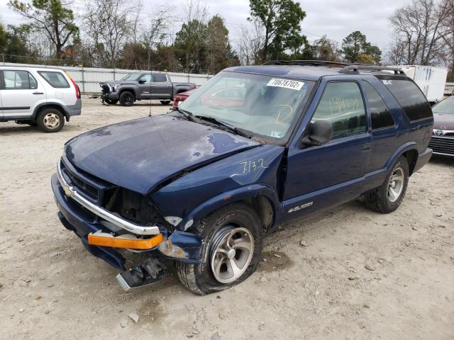 CHEVROLET BLAZER 1998 with VIN 1GNCS18WXWK234169 - Photo from auction