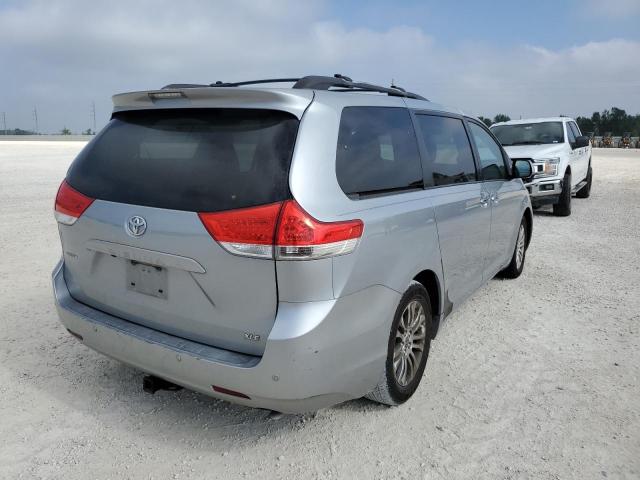 Photo 3 from auction – 2011 TOYOTA SIENNA XLE with VIN 5TDYK3DC4BS062407