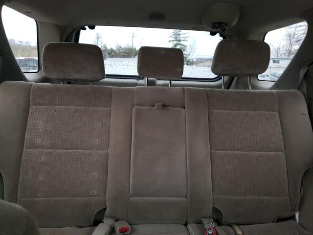 Photo 10 from auction – 2004 KIA SORENTO EX with VIN KNDJD733245191842