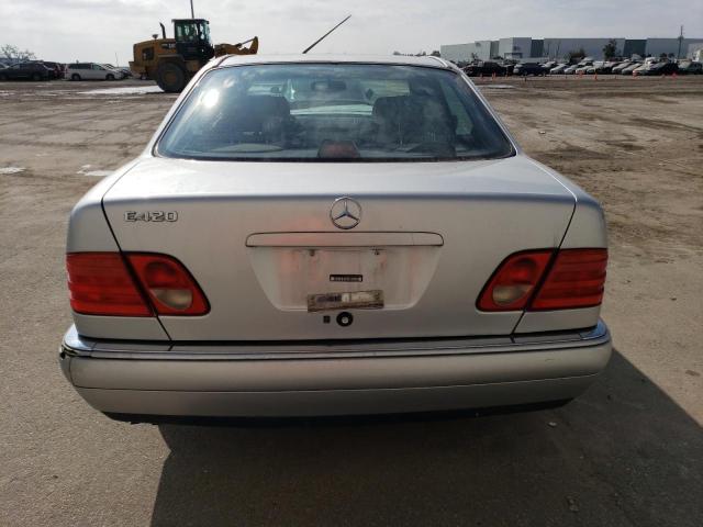Photo 6 from auction – 1997 MERCEDES-BENZ E 420 with VIN WDBJF72F0VA410021