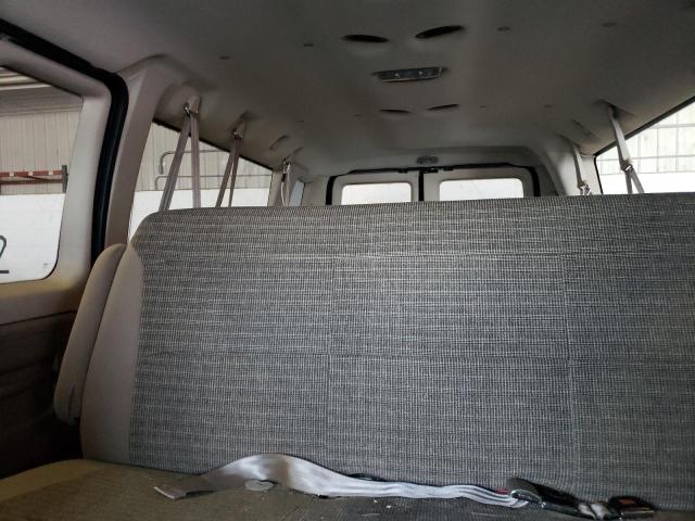 Photo 10 from auction – 2004 FORD ECONOLINE with VIN 1FBSS31LX4HB32787