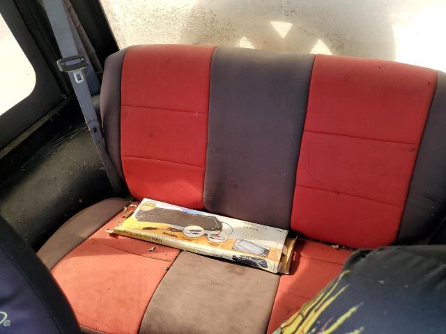 Photo 10 from auction – 1998 JEEP WRANGLER / with VIN 1J4FY29P6WP765979