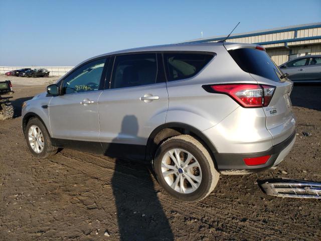 Photo 2 from auction – 2017 FORD ESCAPE SE with VIN 1FMCU9GD5HUD07632