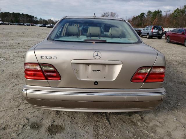Photo 6 from auction – 2000 MERCEDES-BENZ E 320 with VIN WDBJF65J4YB105498