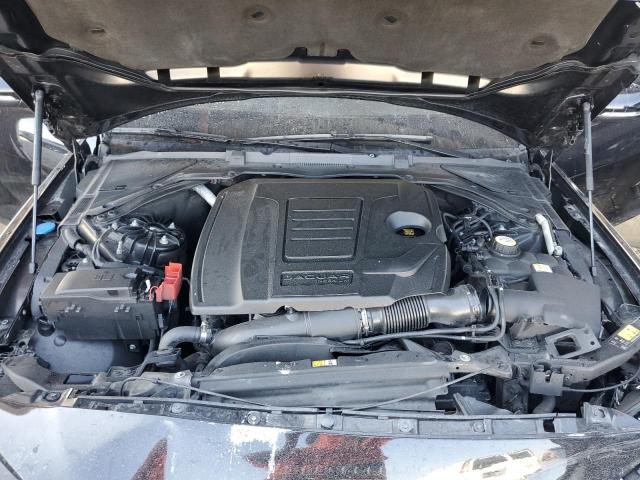 Photo 11 from auction – 2018 JAGUAR XE with VIN SAJAR4FX0JCP27534