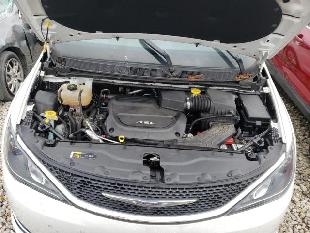 Photo 12 from auction – 2018 CHRYSLER PACIFICA T with VIN 2C4RC1BG0JR182241