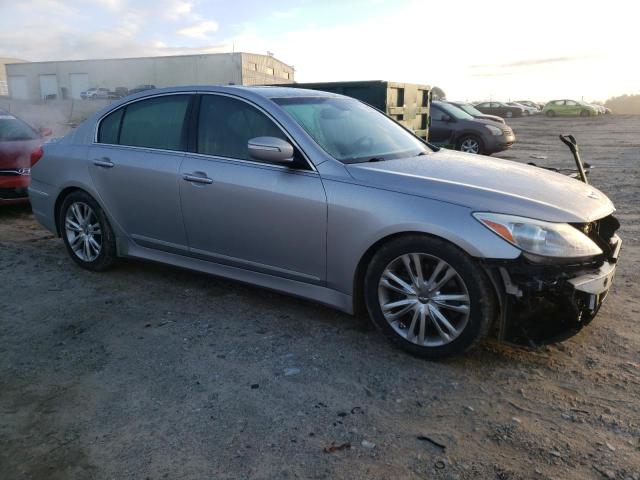 Photo 4 from auction – 2012 HYUNDAI GENESIS 3. with VIN KMHGC4DD9CU179352
