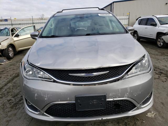 Photo 5 from auction – 2017 CHRYSLER PACIFICA T with VIN 2C4RC1BG2HR587818
