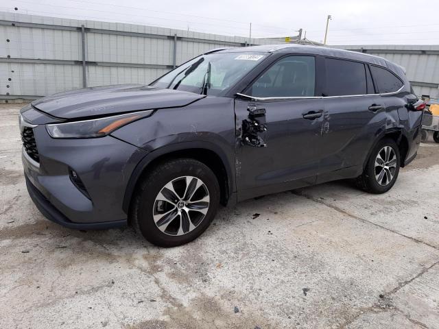 Photo 1 from auction – 2022 TOYOTA HIGHLANDER with VIN 5TDGZRAHXNS113441