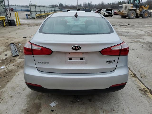 Photo 6 from auction – 2015 KIA FORTE LX with VIN KNAFX4A63F5421932