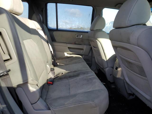Photo 11 from auction – 2010 HONDA PILOT LX with VIN 5FNYF4H23AB032880
