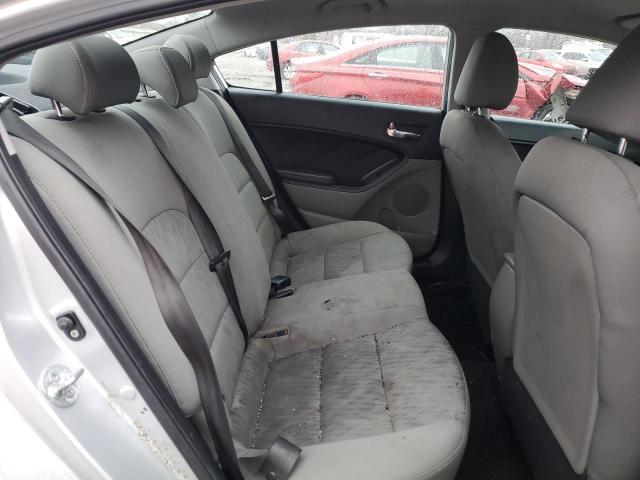 Photo 10 from auction – 2015 KIA FORTE LX with VIN KNAFK4A62F5259242