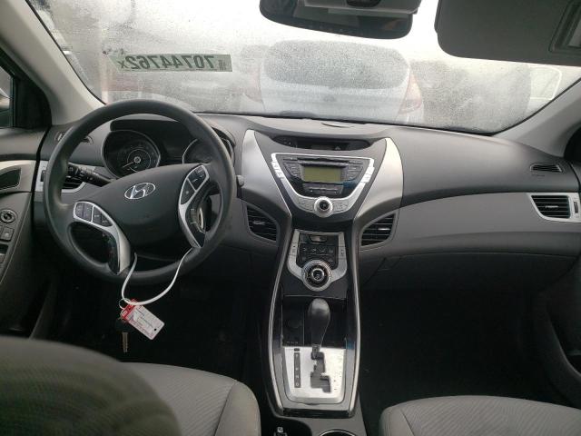 Photo 8 from auction – 2012 HYUNDAI ELANTRA GL with VIN 5NPDH4AE1CH087426