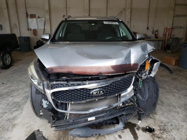 Photo 5 from auction – 2016 KIA SORENTO LX with VIN 5XYPG4A39GG079957