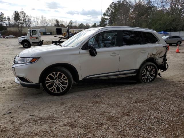 MITSUBISHI OUTLANDER 2017 with VIN JA4AZ3A39HZ049039 - Photo from auction