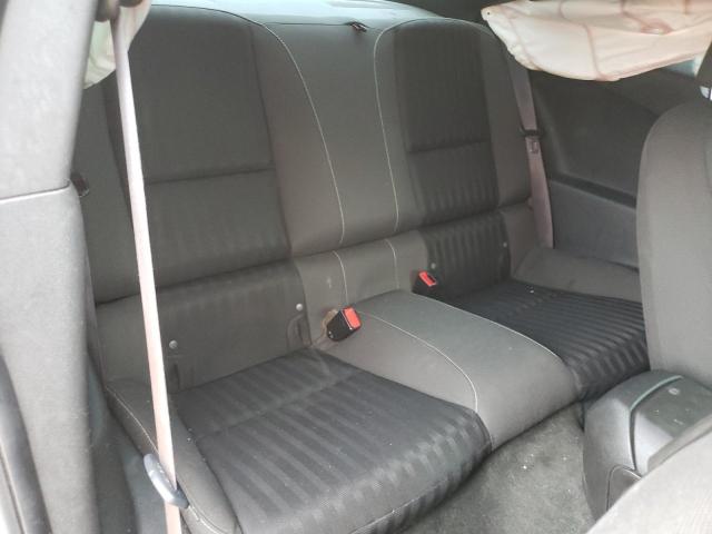 Photo 10 from auction – 2015 CHEVROLET CAMARO LS with VIN 2G1FB1E35F9132160