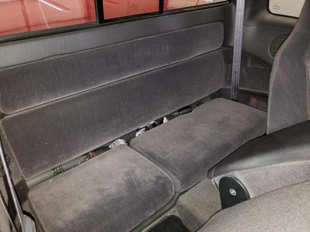 Photo 10 from auction – 2000 DODGE DAKOTA with VIN 1B7GL22X0YS581446