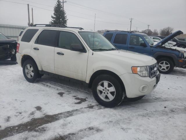 Photo 4 from auction – 2009 FORD ESCAPE XLT with VIN 1FMCU93G49KB64704