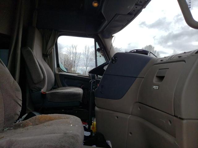 Photo 5 from auction – 2016 FREIGHTLINER CASCADIA 1 with VIN 3AKJGLBG7GSHT7488