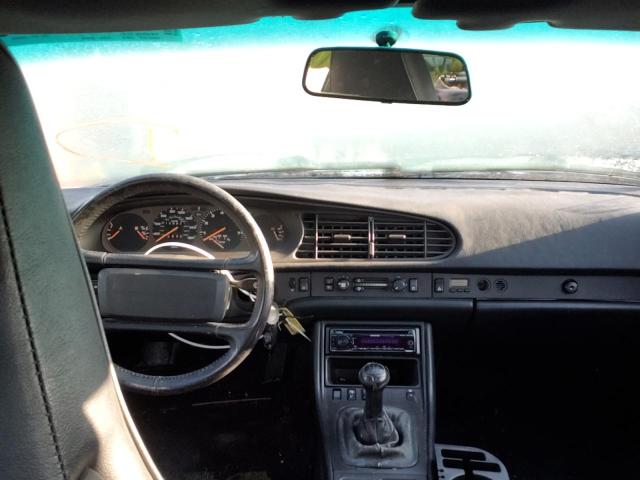 Photo 8 from auction – 1986 PORSCHE 944 with VIN WP0AA0944GN459696