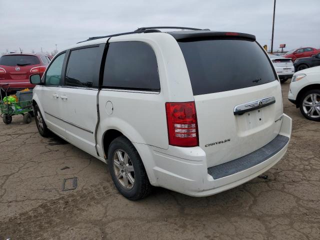 Photo 2 from auction – 2010 CHRYSLER TOWN & COU with VIN 2A4RR5D18AR104489
