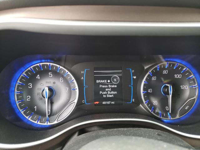 Photo 9 from auction – 2017 CHRYSLER PACIFICA T with VIN 2C4RC1BG2HR587818