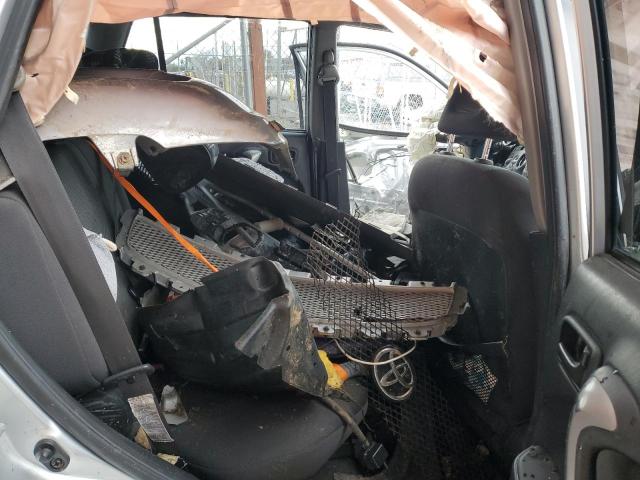 Photo 10 from auction – 2005 TOYOTA RAV4 with VIN JTEHD20V956033108