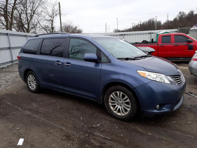 Photo 4 from auction – 2017 TOYOTA SIENNA XLE with VIN 5TDYZ3DC2HS810169