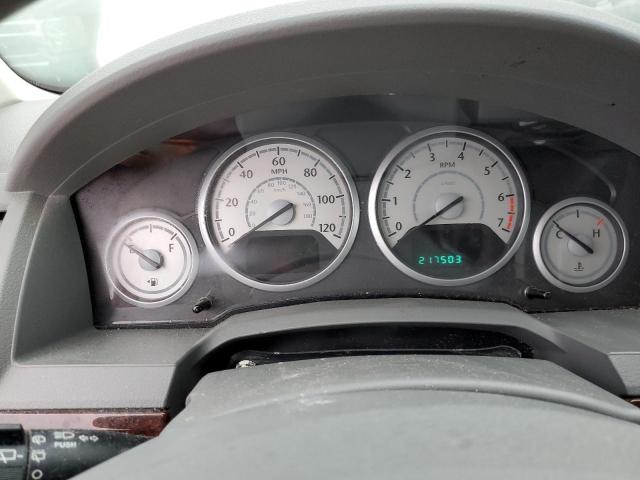 Photo 9 from auction – 2010 CHRYSLER TOWN & COU with VIN 2A4RR5D18AR104489