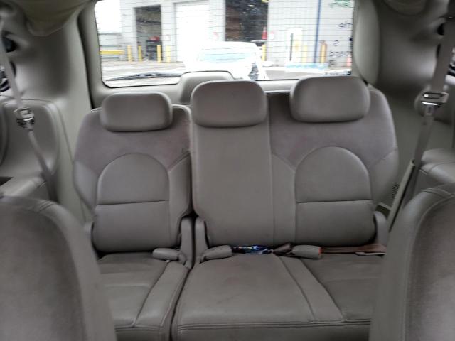 Photo 10 from auction – 2005 CHRYSLER TOWN & COU with VIN 2C8GP64L35R170673