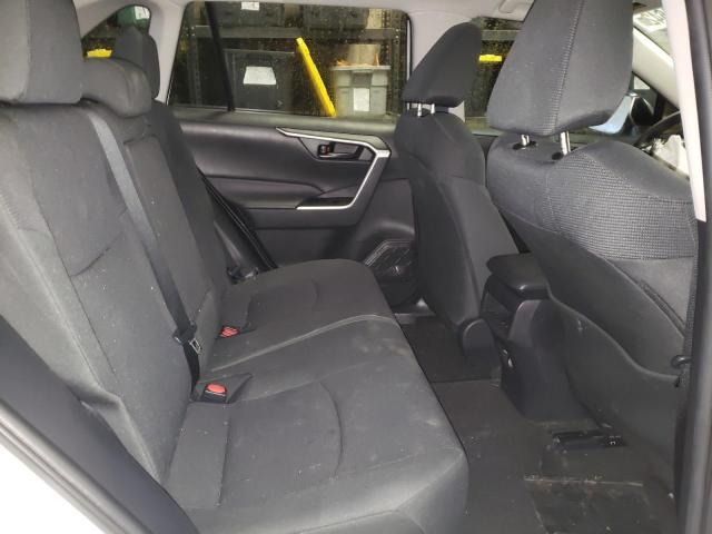 Photo 11 from auction – 2021 TOYOTA RAV4 LE with VIN 2T3F1RFVXMW181558