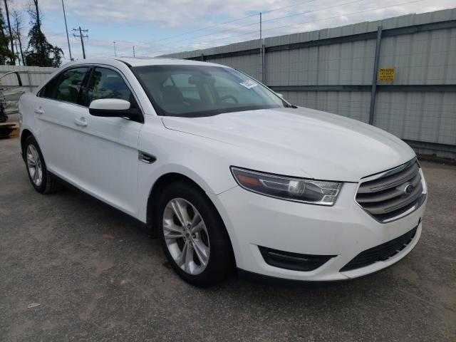 Photo 4 from auction – 2015 FORD TAURUS SEL with VIN 1FAHP2E81FG186601