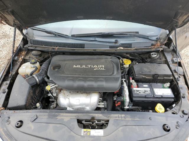 Photo 11 from auction – 2015 CHRYSLER 200 LIMITE with VIN 1C3CCCAB9FN727059