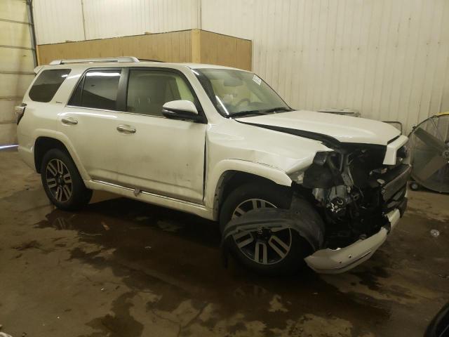 Photo 4 from auction – 2016 TOYOTA 4RUNNER SR with VIN JTEBU5JR3G5385375
