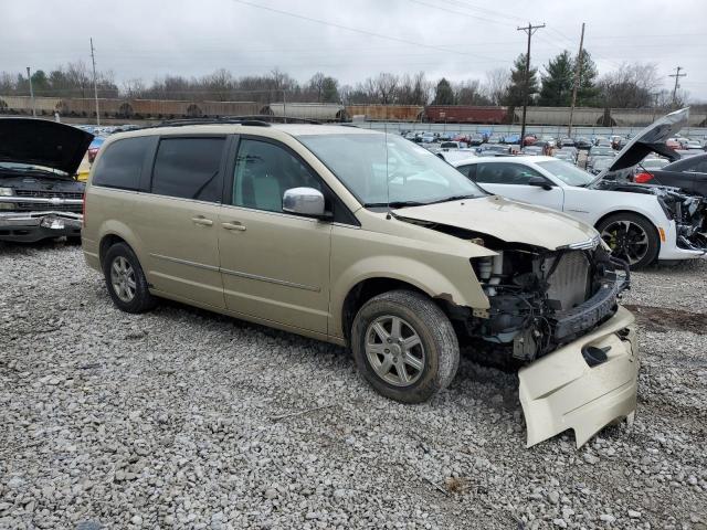 Photo 4 from auction – 2010 CHRYSLER TOWN & COU with VIN 2A4RR8D10AR398665