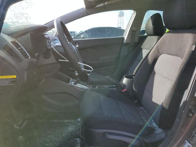 Photo 7 from auction – 2017 KIA FORTE LX with VIN 3KPFK4A73HE135984