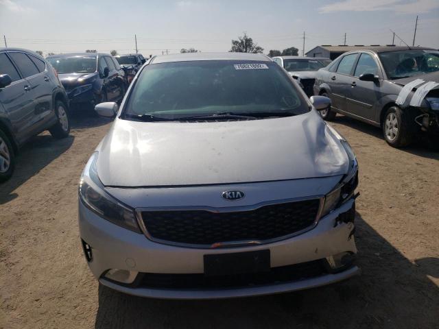 Photo 5 from auction – 2017 KIA FORTE EX with VIN 3KPFL4A86HE037490