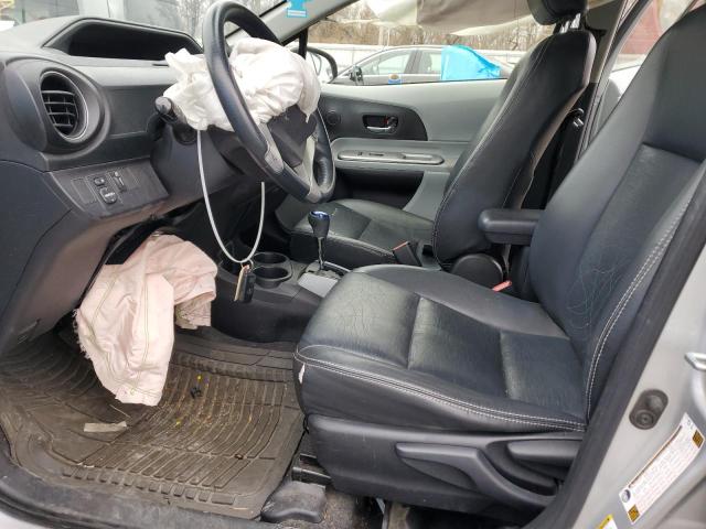 Photo 7 from auction – 2013 TOYOTA PRIUS C with VIN JTDKDTB31D1038844