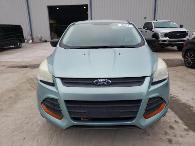 Photo 5 from auction – 2013 FORD ESCAPE S with VIN 1FMCU0F79DUC59148