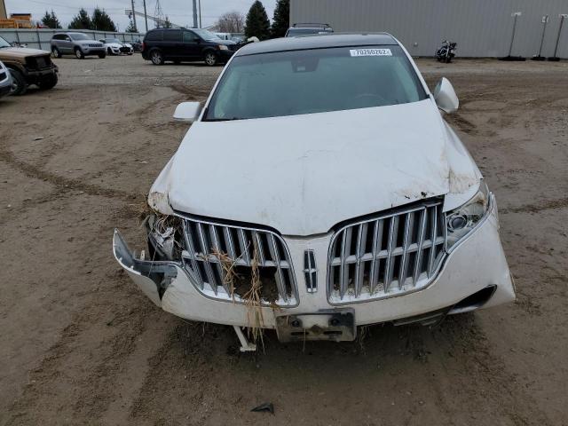 Photo 5 from auction – 2010 LINCOLN MKT with VIN 2LMHJ5AR1ABJ10016