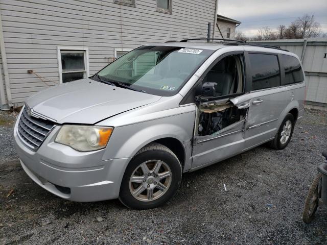 CHRYSLER TOWN & COU 2010 with VIN 2A4RR5DX9AR345286 - Photo from auction