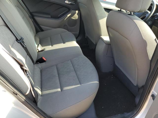 Photo 10 from auction – 2014 KIA FORTE LX with VIN KNAFK4A6XE5201068