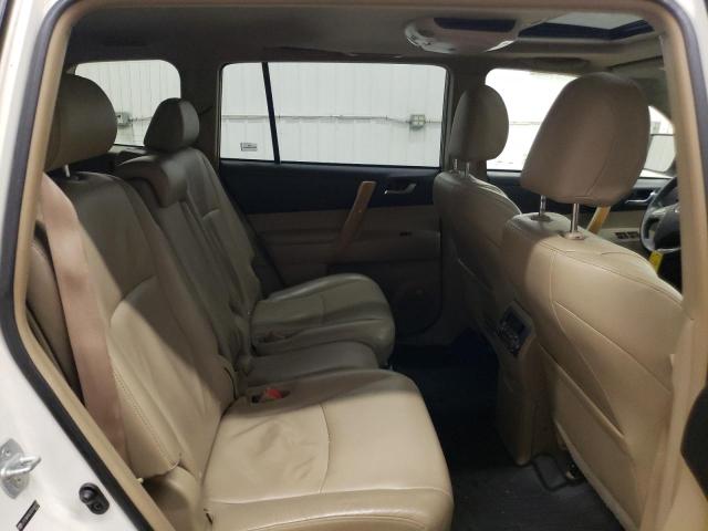 Photo 11 from auction – 2008 TOYOTA HIGHLANDER with VIN JTEEW44A282008918