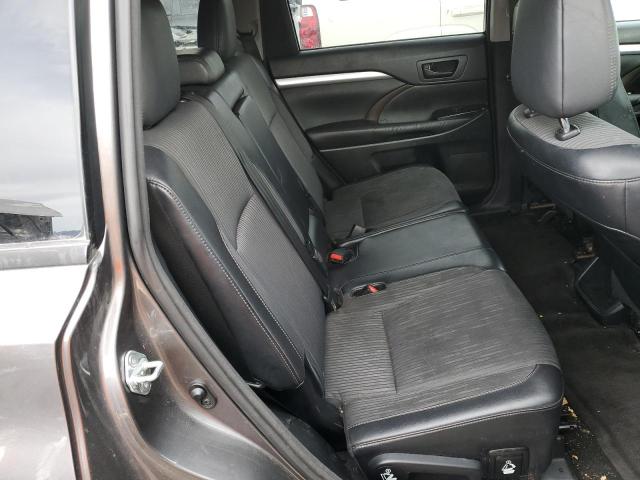 Photo 10 from auction – 2015 TOYOTA HIGHLANDER with VIN 5TDBKRFH4FS172624